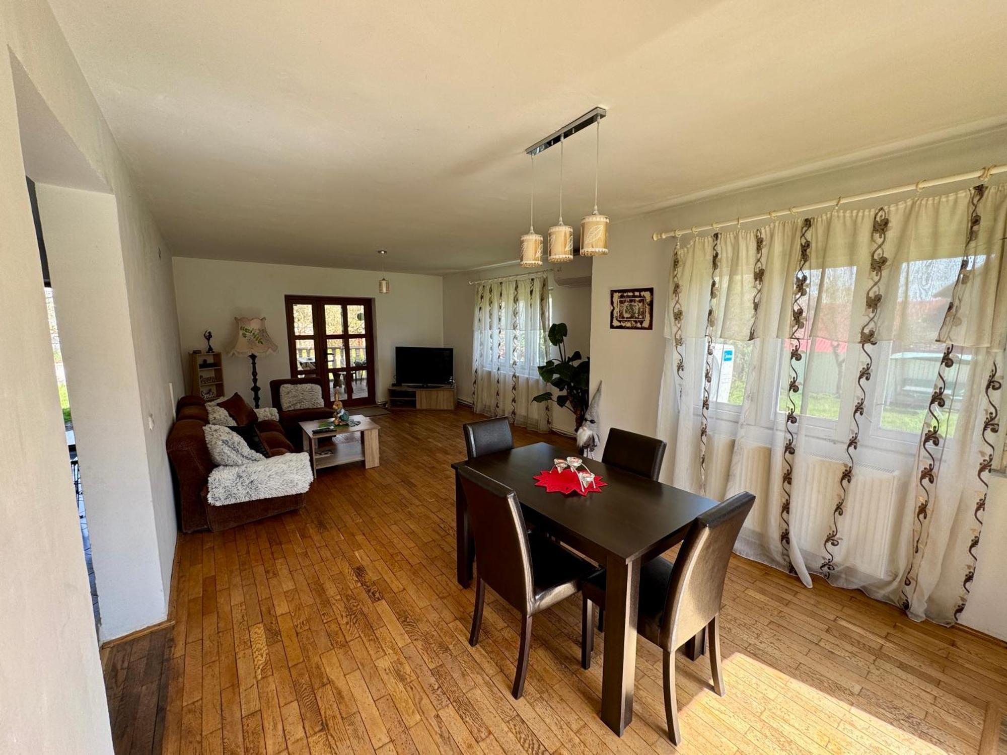 Vila Cozy, Panorama Superba, Gratar Si Relaxare Piatra Neamţ Exterior foto